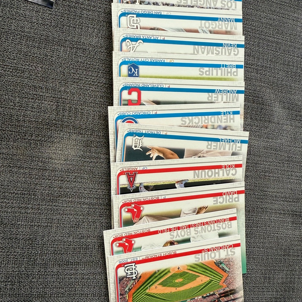 Assorted Baseball Trading Cards MLB - Picture 8 of 15